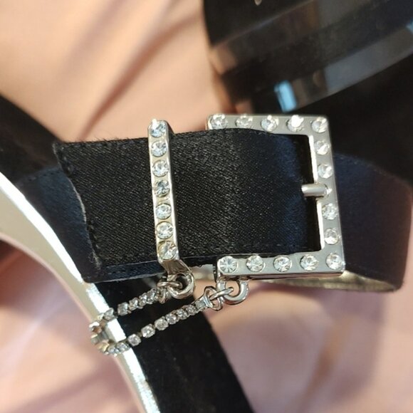 Onex Strappy Sandals Black and Silver with Rhinestone Buckle Kitten Heels Size 7 - Picture 7 of 10